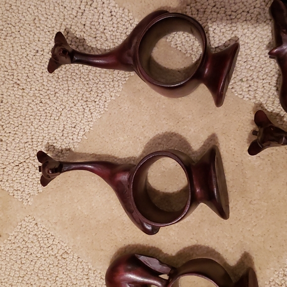 11 Vintage Carved Wooden Napkin Rings - Picture 3 of 7